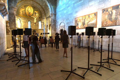 Janet Cardiff. The Forty Part Motet, 2001. View 1. Fuentidueña Chapel at The Cloisters museum and gardens. Image: The Metropolitan Museum of Art/Wilson Santiago.