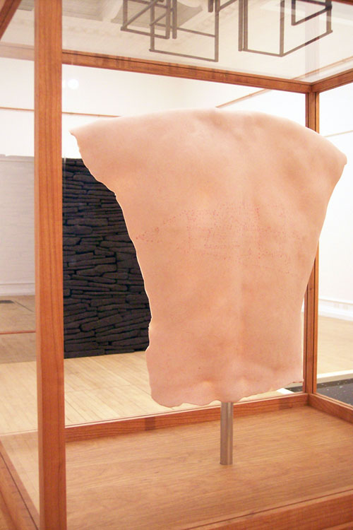 Daniel Roth, The Well, 2006 at the South London Gallery. Photo: Mauricio Guillen.