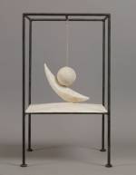 Alberto Giacometti. Suspended Ball, 1930-31. Plaster and metal, 60.6 x 35.6 x 36.1 cm. Collection Fondation Alberto and Annette Giacometti, Paris. © Alberto Giacometti Estate, ACS/DACS, 2017.