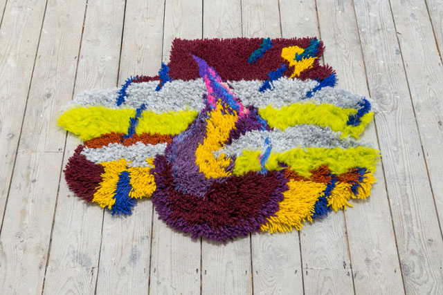 Beatrice Loft Schulz. Rain, 2018. Yarn on rug canvas, 92 x 71 cm.