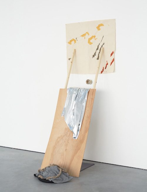 Richard Tuttle. Separation (Group 4, Number 5), 2015. Canvas acrylic, pushpins, nail, birch panel, pine 1x2’s, birch panel, steering wheel cover, synthetic fabric, 213.4 x 86.4 x 130.2 cm (84 x 34 x 51 1/4 in).