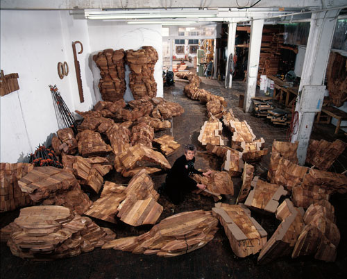 Ursula von Rydingsvard in her studio with assembled cedar components of Katul Katul (1999-02). Photograph: Jerry L. Thompson. © Ursula von Rydingsvard. Courtesy Galerie Lelong, New York.