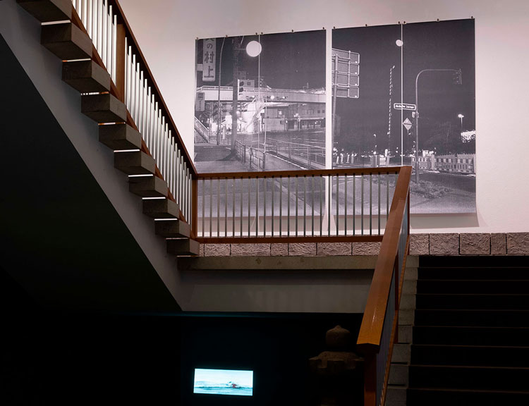 Moon over Konohana, images by Katja Stuke, installation view: Japanisches Kulturinstitut, The Japan Foundation Cologne 2021.