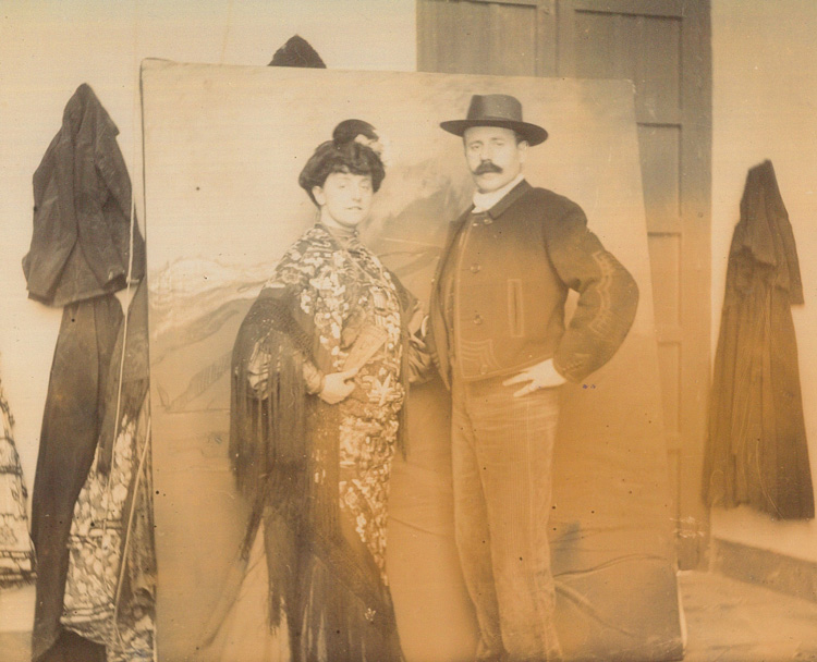 Unknown photographer. Mary Cameron and Ignacio Zuloaga in traditional Spanish costume, c1905-07. Private collection.