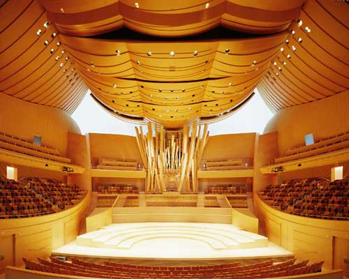 Interior, Walt Disney Concert Hall. Designed by Frank Gehry. Courtesy of the Los Angeles Philharmonic. Photocredit: Federico Zignani.