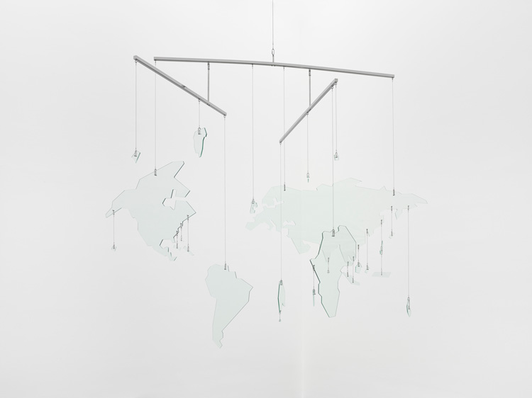 Mona Hatoum, Map (mobile), 2019. Glass and stainless steel, dimensions variable. © Mona Hatoum. Photo © White Cube (Theo Christelis).