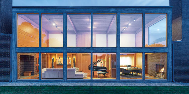 Mr and Mrs Korman House. © Cemal Emden, The Essential Louis Kahn, (Prestel, 2021).