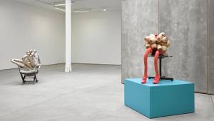 One of the most infamous YBAs returns to London and Sadie Coles with an exultant, expressive refinement of a seminal sculptural series