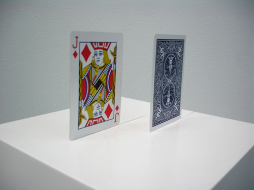 Luis Camnitzer. <em>Twin Towers,</em> 2002. Two playing cards, 63 mm x 88 mm. Daros Latinamerica Collection, Zurich.
