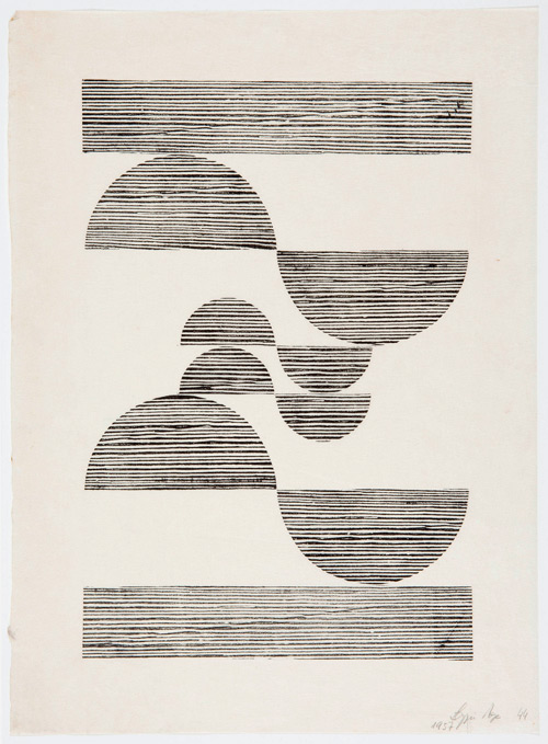 Lygia Pape. Untitled. Tecelar (Weavings), 1957. Woodcut on Japanese paper, 35 x 44.5 cm. Installation view. Museo Nacional Centro de Arte Reina Sofía, 2011. © Projeto Lygia Pape.