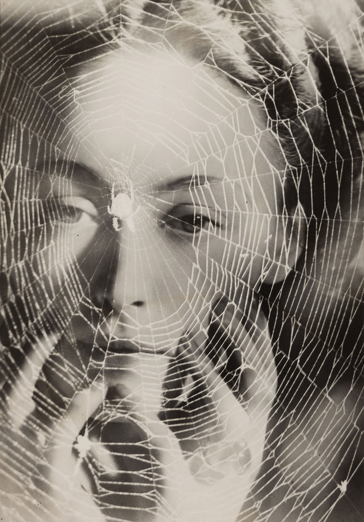 Dora Maar. The years lie in wait for you c1935. Photograph, gelatin silver print on paper, 35.5 × 25.4 cm. The William Talbott Hillman Collection. © ADAGP, Paris and DACS, London 2019.