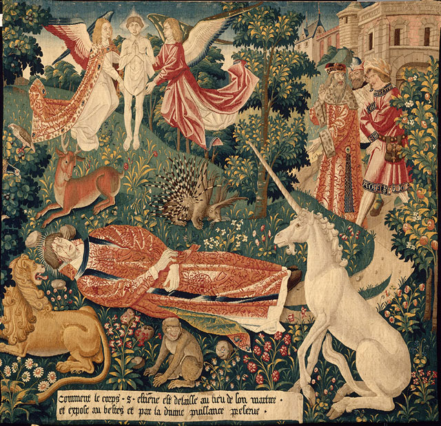 St Stephen's wall hanging, scene 8: Wild animals pay their respects to the body of St Stephen. Tapestry with woollen and silk thread, circa 1500. © RMN-Grand Palais (musée de Cluny - musée national du Moyen Âge) / J-G. Berizzi.