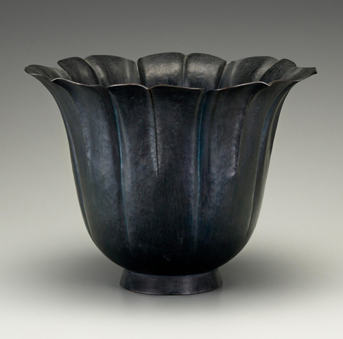 Marie Zimmermann. Vase, model 77. Copper, 10 x 7 1/2 in. (25.4 x 19.1 cm). Private collection. Photograph: Gavin Ashworth © American Decorative Art 1900 Foundation. Used by permission.