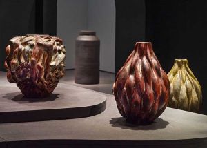 Playing with Fire: Axel
Salto and Edmund de Waal, installation view, The Hepworth
Wakefield, November 2025. Photo: Michael Pollard.
Michael Pollard