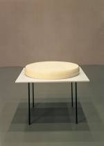 Katharina Fritsch. Table with Cheese, 1981. Latex, steel, medium density, 75 x 120 x 120 cm. Courtesy Collezione Sandretto Re Rebaudengo.