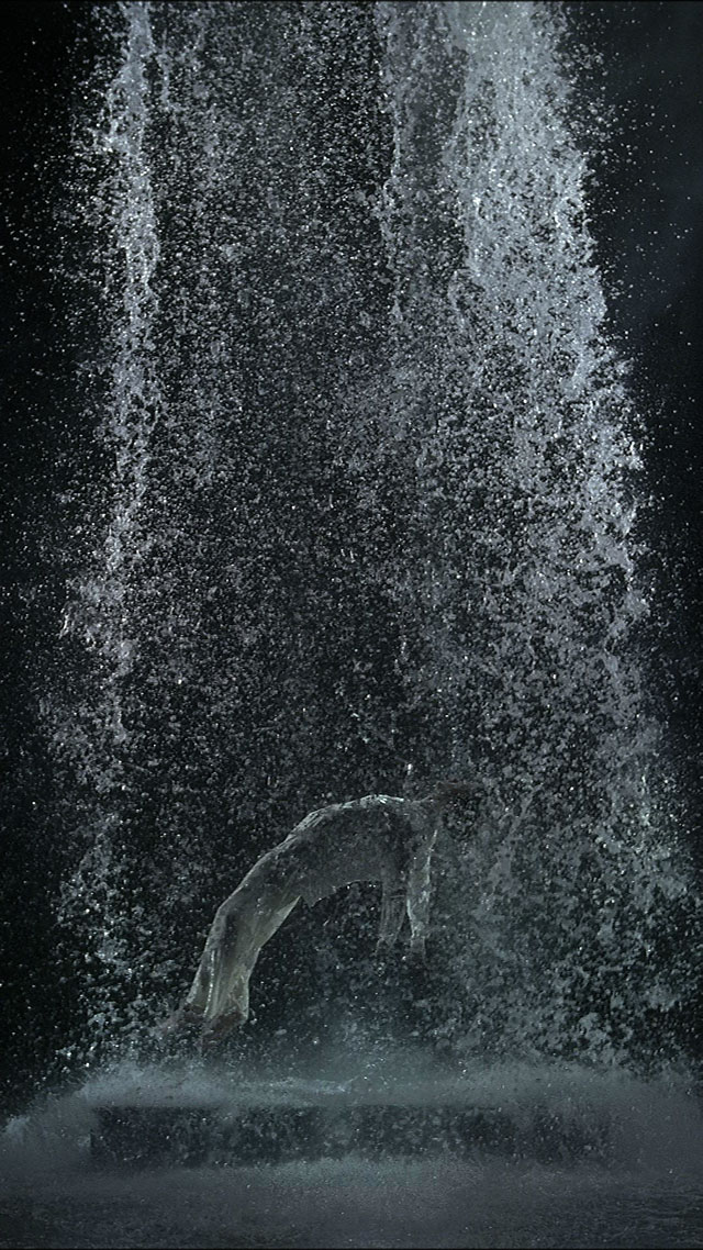 Bill Viola. Tristan’s Ascension (The Sound of a Mountain Under a Waterfall), 2005. Video/sound installation. Colour high-definition video projection; four channels of sound with subwoofer (4.1), projected image size: 19 ft x 10 ft 8 in (5.8 x 3.25 m), 10:16 minutes. Performer: John Hay.