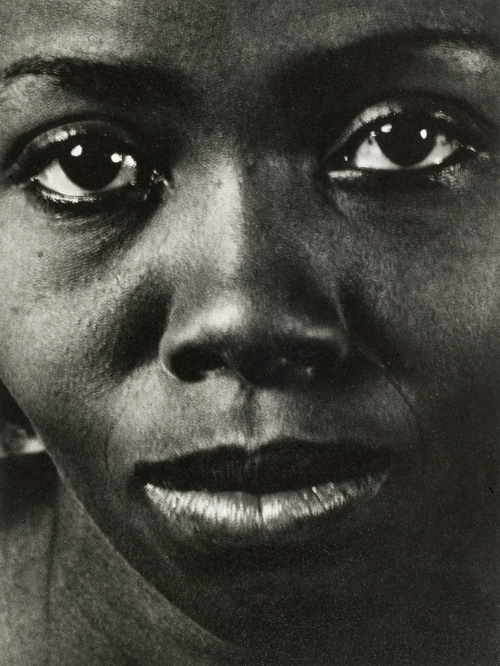 Consuelo Kanaga. Annie Mae Merriweather, 1936. Tirage argentique, 20 x 15.1 cm. New York, International Center of Photography
© Collection International Center of Photography.